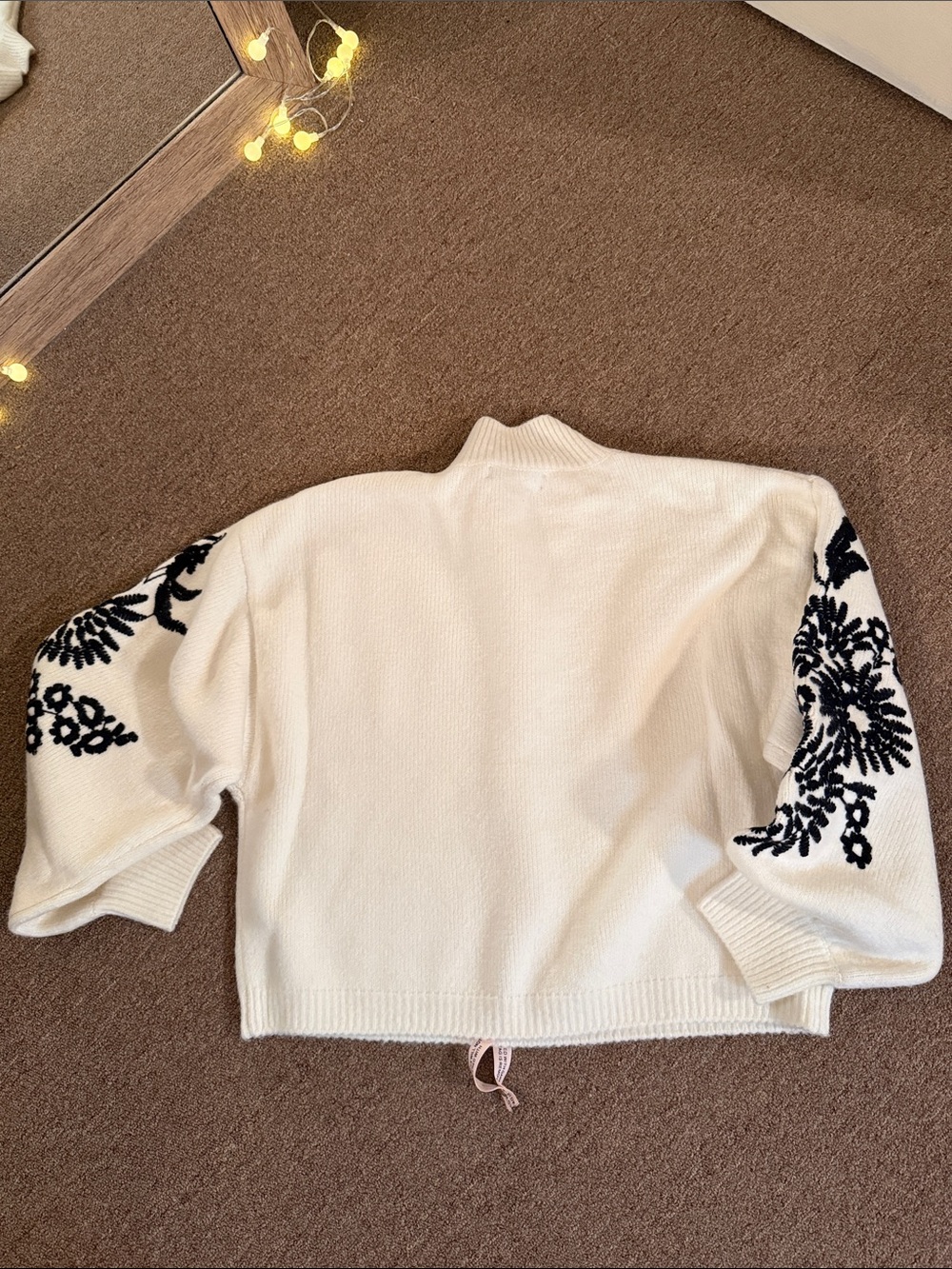 Mac Duggal Ballon Sleeve Cropped Mock Neck Knit Sweater - Picture 9 of 11